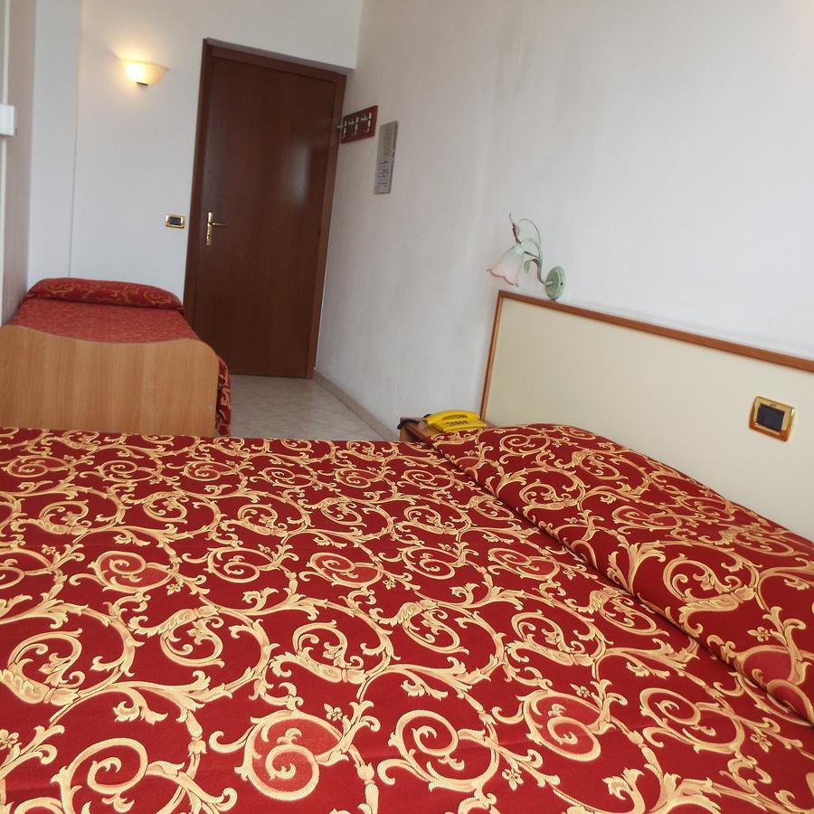 Hotel Ideale Varazze Dış mekan fotoğraf