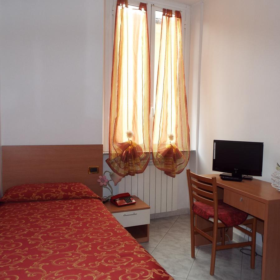 Hotel Ideale Varazze Dış mekan fotoğraf