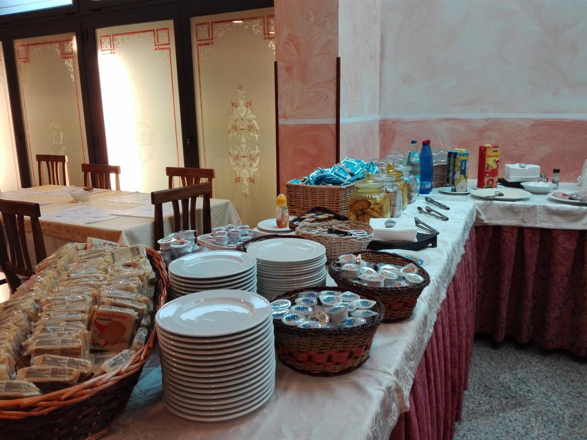 Hotel Ideale Varazze Dış mekan fotoğraf
