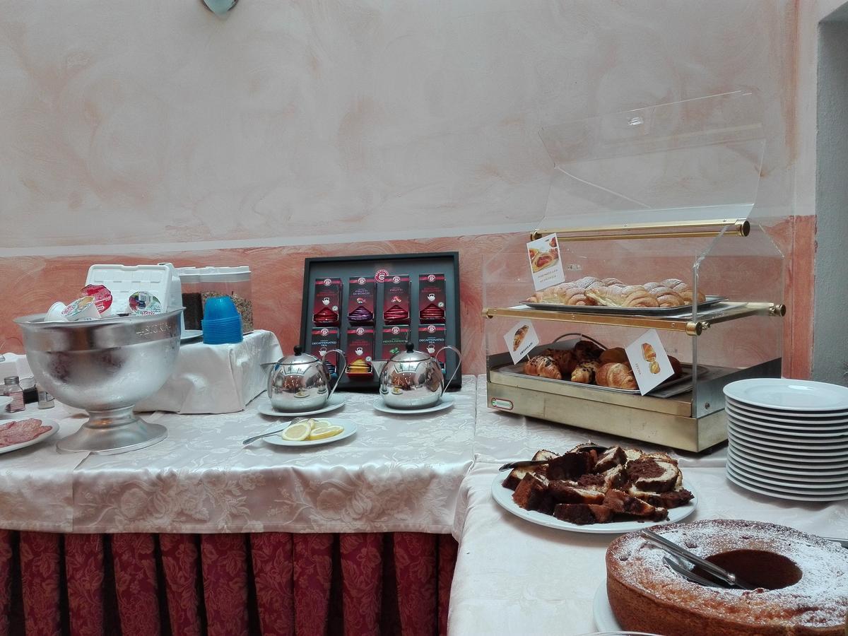Hotel Ideale Varazze Dış mekan fotoğraf